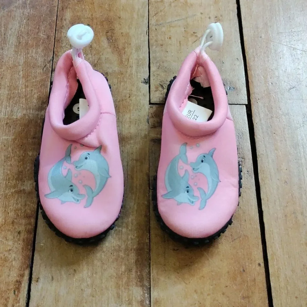 Water Shoes Size 5 Pink Slip On Beach Vacation Summer Dolphin